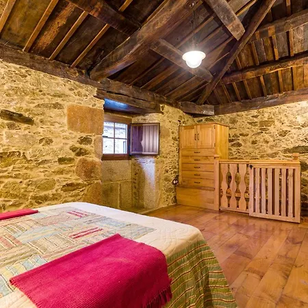 A Casa De Lopez * A Coruna